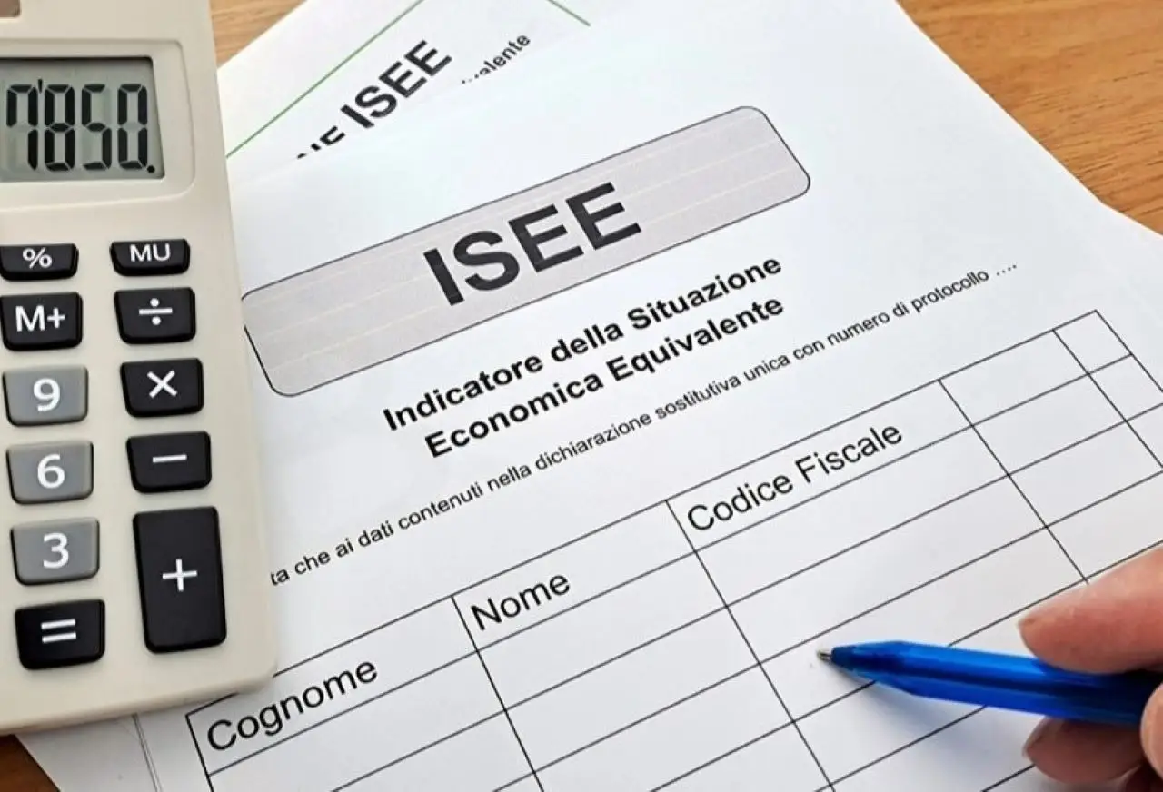 Come si fa a calcolare il proprio ISEE online? Il simulatore e i documenti che servono